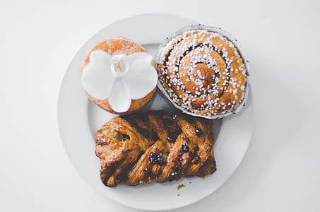 breads served on white ceramic plate thumbnail