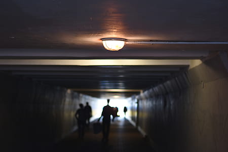 dome light on tunnel thumbnail