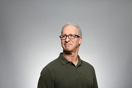 man wearing eyeglasses smiling thumbnail