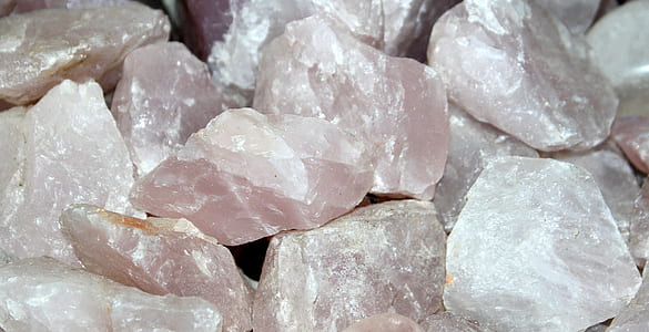 gray and red geode lot thumbnail