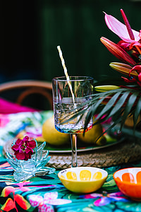 Exotic Garden Party Decorations thumbnail