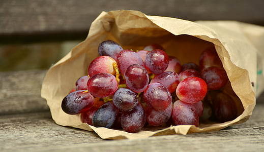 grape fruits in brown paper bag thumbnail