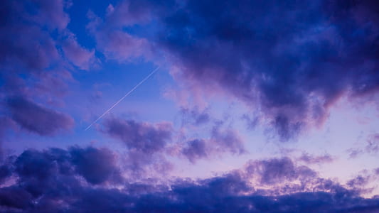 clouds during golden hour thumbnail