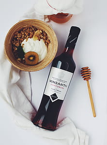 2007 Vinsanto Santorini bottle on table cloth thumbnail