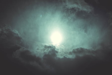 round moon and clouds thumbnail