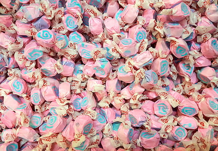 pink candy bar lot thumbnail
