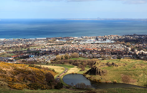 landscape photography of town thumbnail