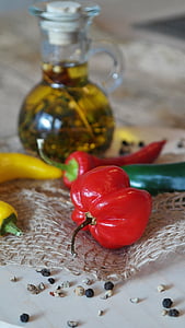 shallow focus photography of red chili pepper thumbnail