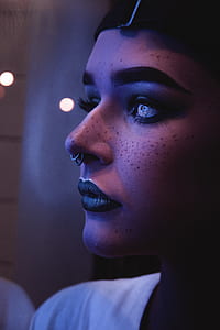 photo of side view woman with navel piercing thumbnail