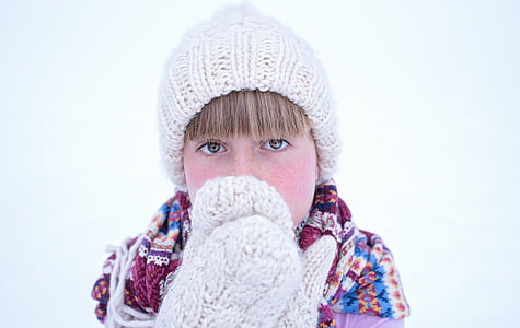 girl wearing knit hat and gloves thumbnail