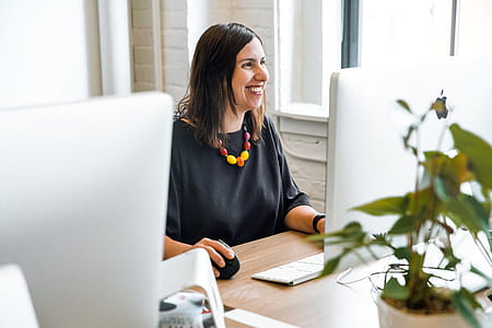 businesswoman Working Photo thumbnail