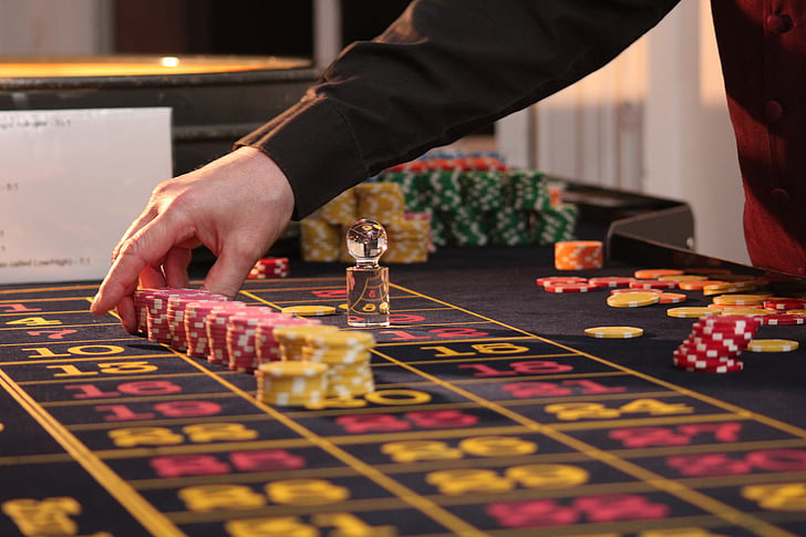 roulette-table-chips-casino.jpg