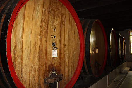 Weingut Blaauwklippen, South Africa thumbnail