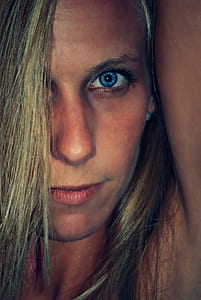 woman's face thumbnail