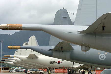 Planes at the Marine Corps Base in Hawaii thumbnail