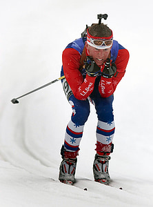 man snow skiing thumbnail