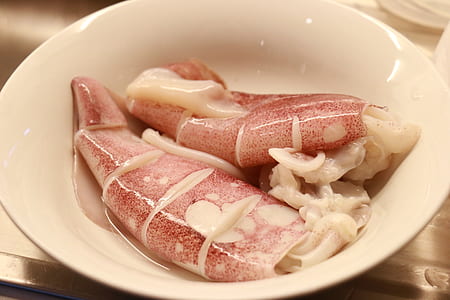 squid on bowl thumbnail