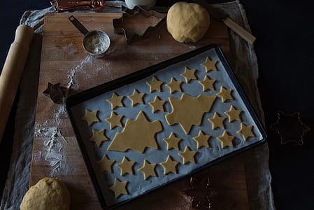 Christmas baking thumbnail