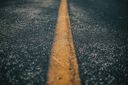 yellow road line thumbnail
