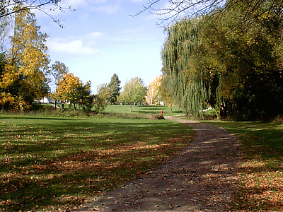 Walker's Creek in Catharines, Ontario, Canada thumbnail