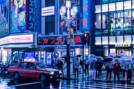 crowd crossing pedestrian lane thumbnail