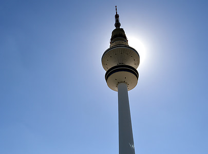 CN Tower thumbnail