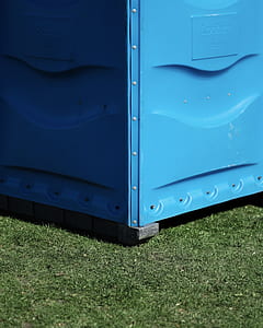 loohire, outhouse, porta potty, toilet thumbnail