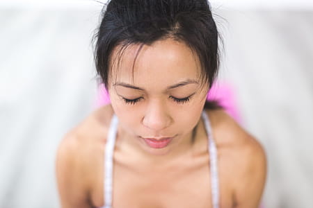 Young Woman Meditating Photo thumbnail