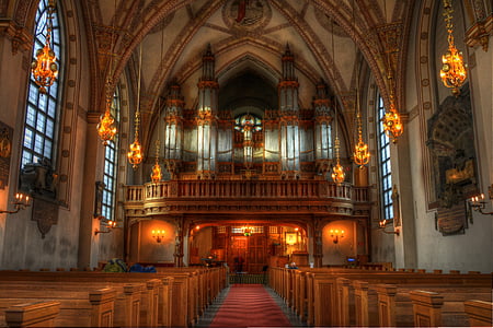 inside view of cathedral thumbnail