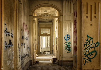 building interior photography thumbnail