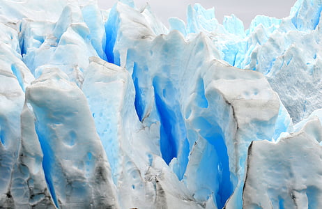 closeup photo of blue and white stone thumbnail