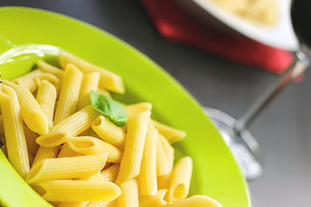 pasta without sauce thumbnail