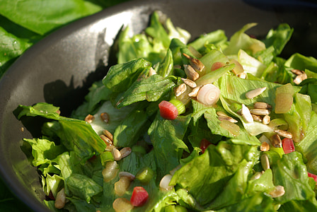 bowl of vegetables thumbnail