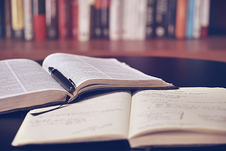 Books in school library thumbnail