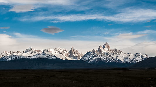 landscape photography of mountain range thumbnail
