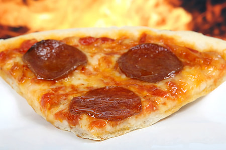 close up photography of sliced pizza with pepperoni thumbnail