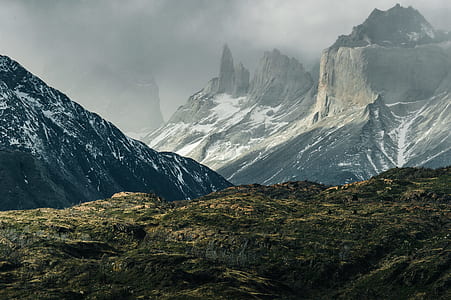 mountains with fogs during daytime thumbnail