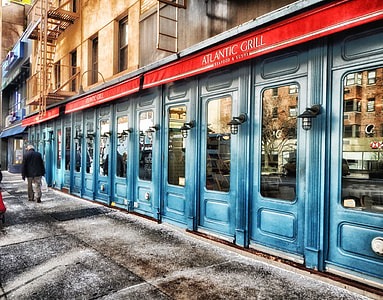 Atlantic Grill shop facade during daytime thumbnail