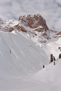 landscape shot of mountain thumbnail