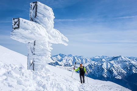 man hiking during snow thumbnail