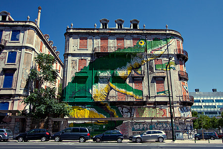 A large crocodile street art mural on the wall of a building in Lisbon, Portugal. Image captured with a Canon DSLR thumbnail