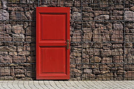 closed red door thumbnail