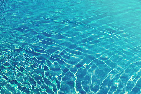 blue seawater photography thumbnail