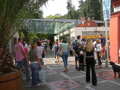 Crowds and people at the Prague Zoo, Czech Republic thumbnail