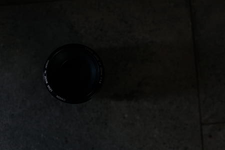 round black camera lens thumbnail