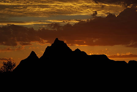 landscape photo of silhouette of mountain thumbnail