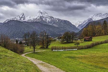 snow-covered mountain thumbnail