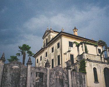 Building thumbnail
