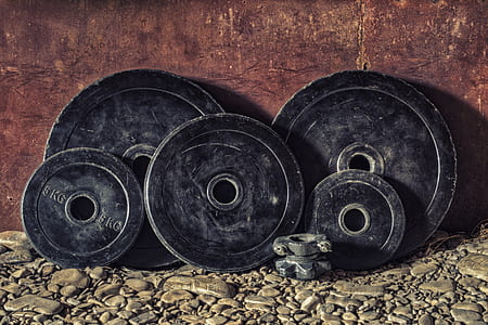 black bumper plates thumbnail