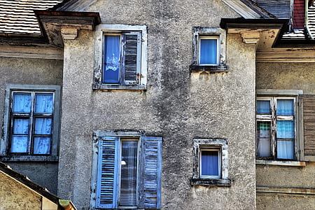 gray concrete house closeup photography thumbnail